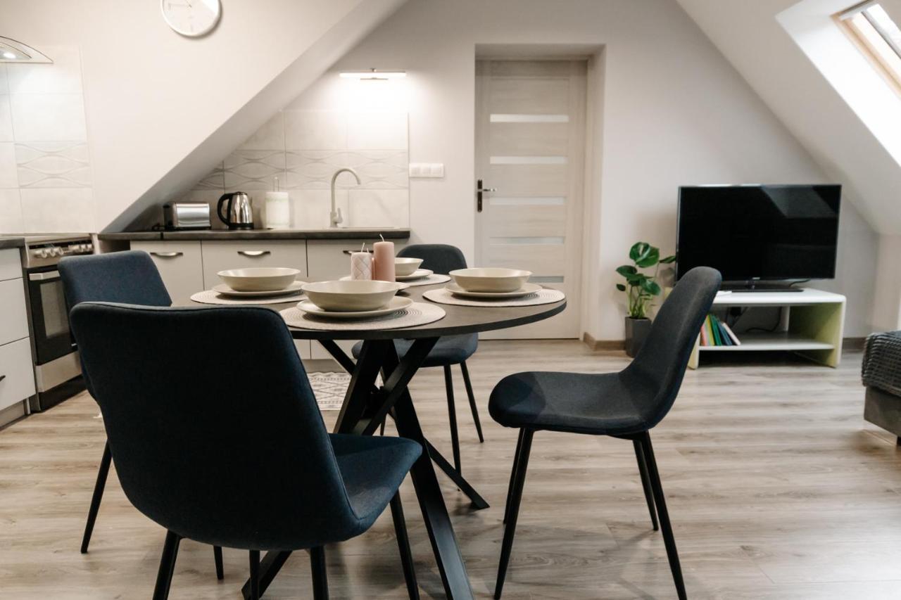 Apartament Karo 2 Karkonosze イェレニャ・グーラ エクステリア 写真